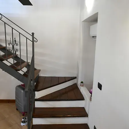 Threehouses Feriehus Trecase